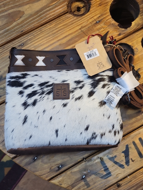 STS Ranchwear Handbags - STS Ranchwear Brown and White Hair-On Cowhide Crossbody Shoulder Bag